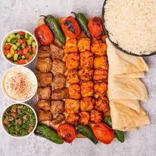 What Makes mediterranean food glendale So Popular Among Food Lovers?